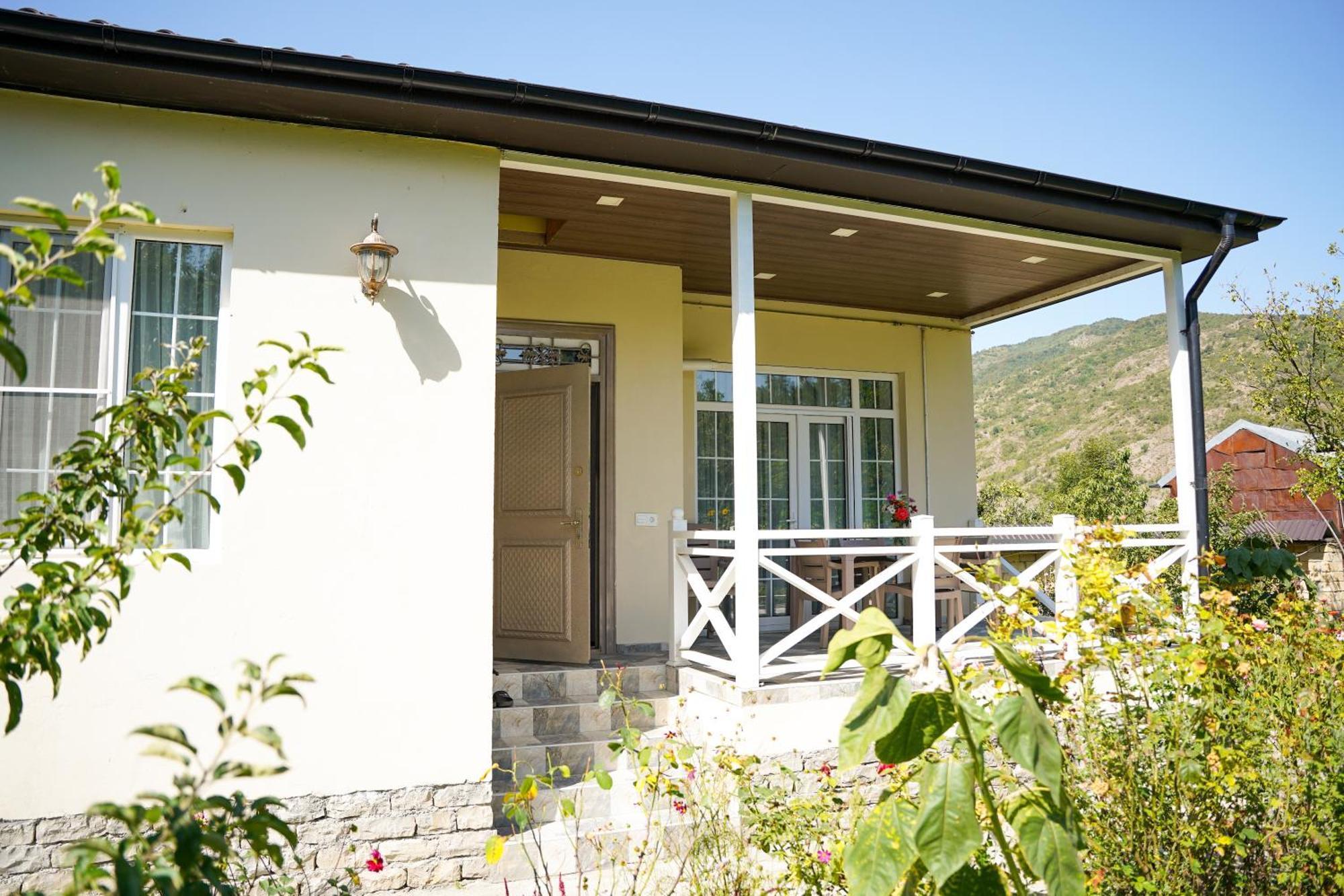 Abbasov'S Guest House-In Lahij Lahic Bagian luar foto